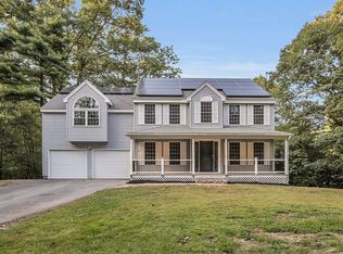 5 Round Rd, Lunenburg, MA 01462