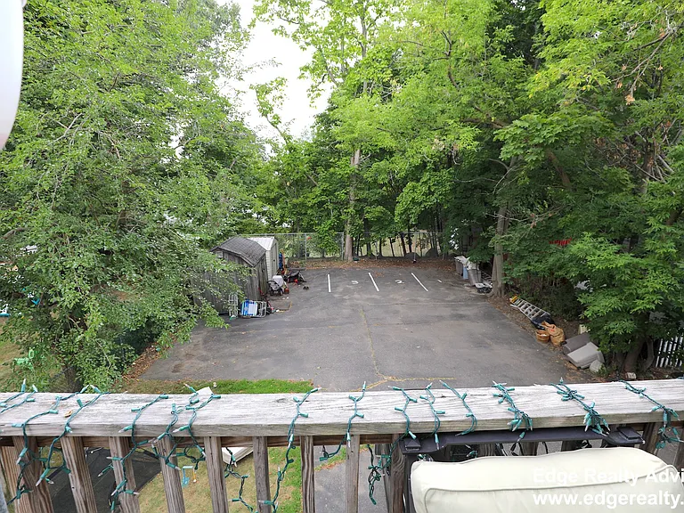 48 Burton St — Photo 9