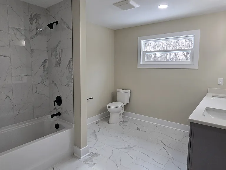 5058 Shattalon Dr — Photo 32