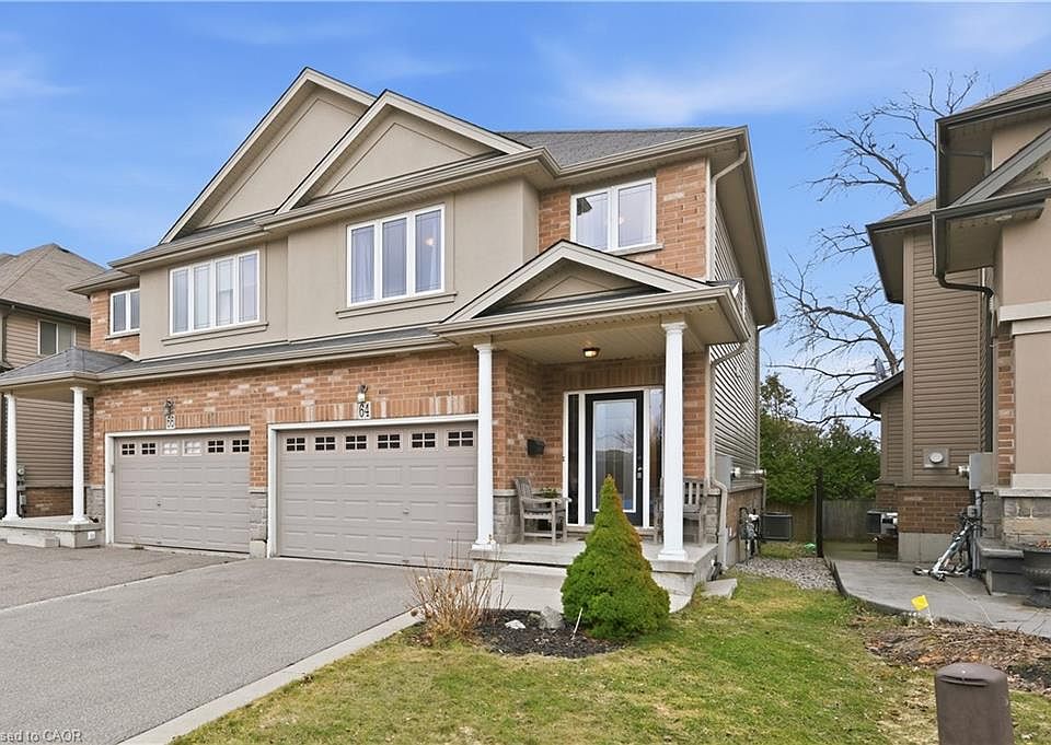 1st image of 64 Springvalley Cres