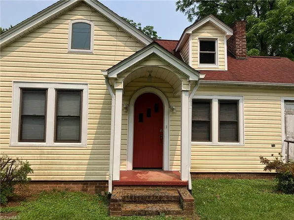 2096 Fancy Gap Rd, Mount Airy, NC 27030