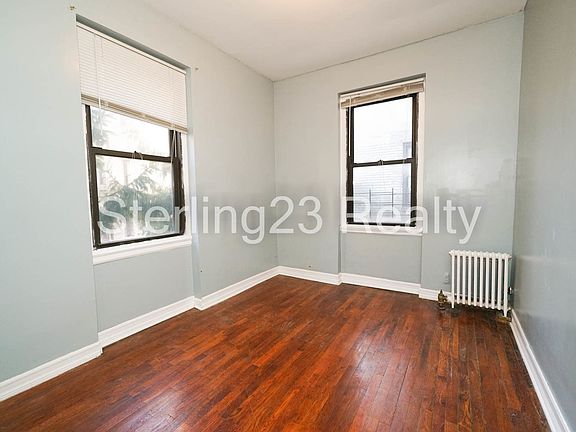 3rd image of 21-15 33rd St #F13