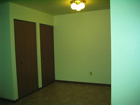 3rd image of 310 N Ash St #519mgm1kx