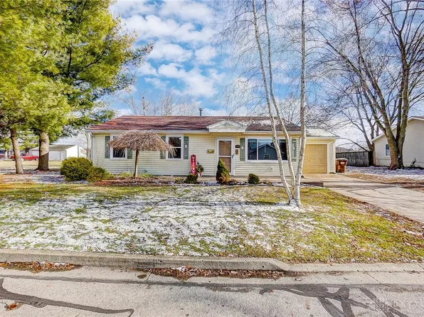 12 Homestead St, Jamestown, OH 45335