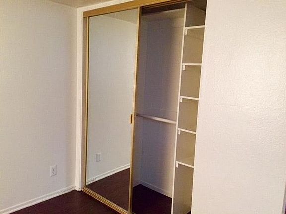4th image of 1444 N Poinsettia Pl APT 105