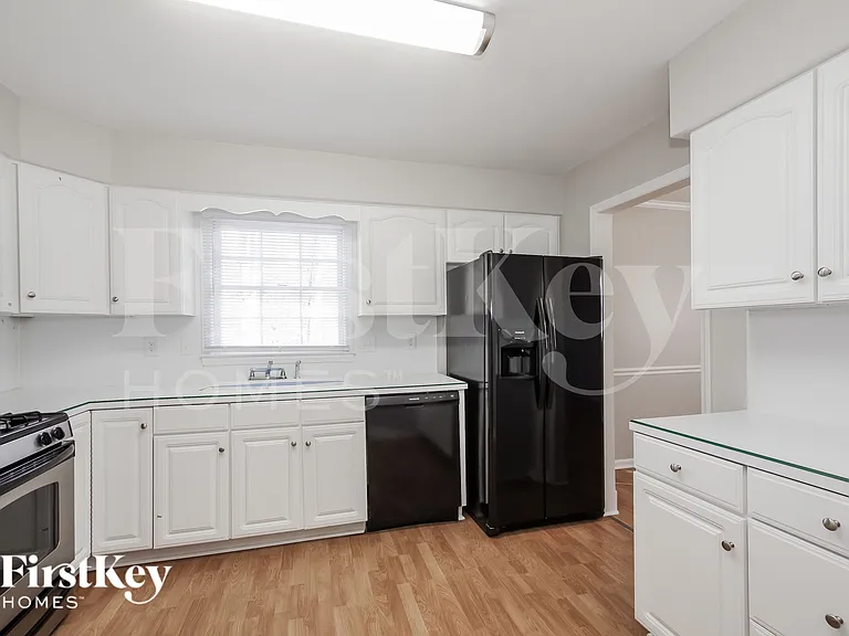 13507 Idlefield Ln — Photo 7