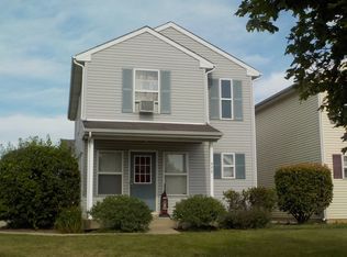 573 Sandy Ct, Harvard, IL 60033