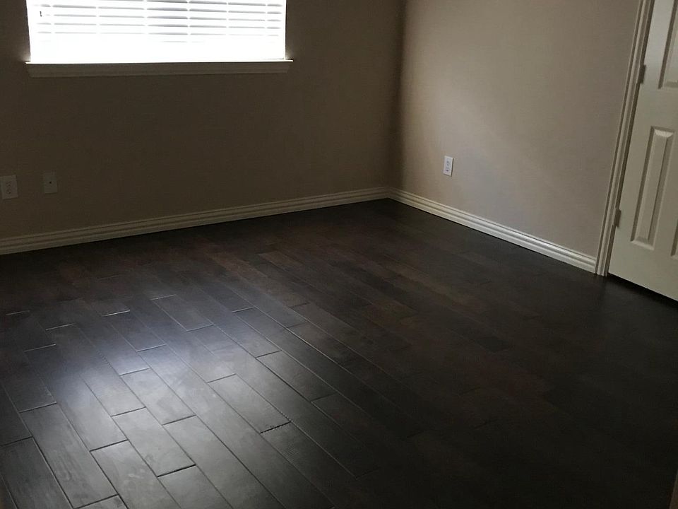 Bedroom #1