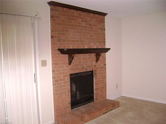 3rd image of 4345 Edith Ln
