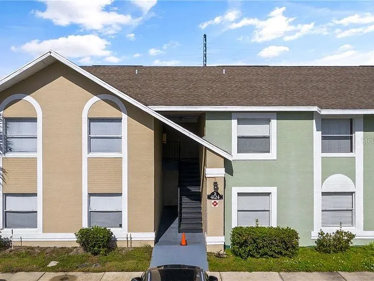 4124 Pershing Pointe Pl #2 — Photo 1