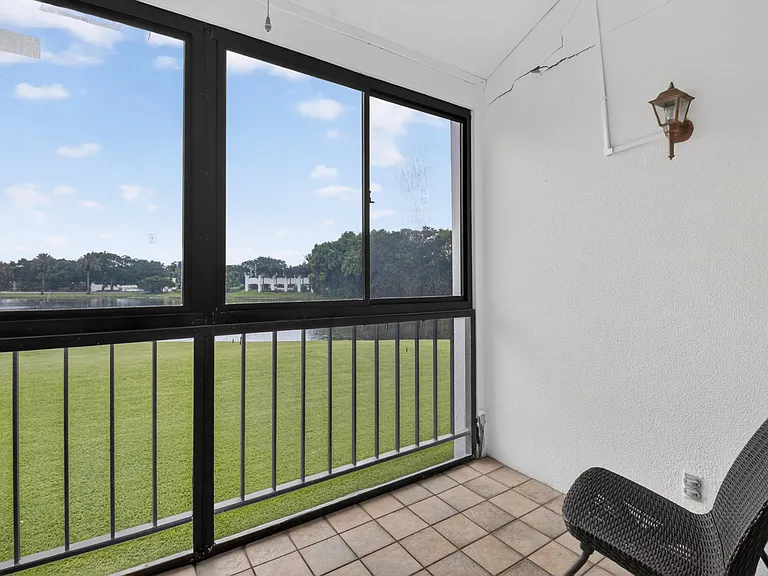 3604 Bridgewood Dr — Photo 17