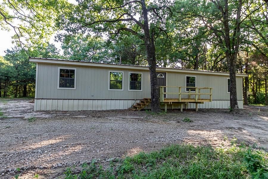 1st image of 31700 Creek Dr