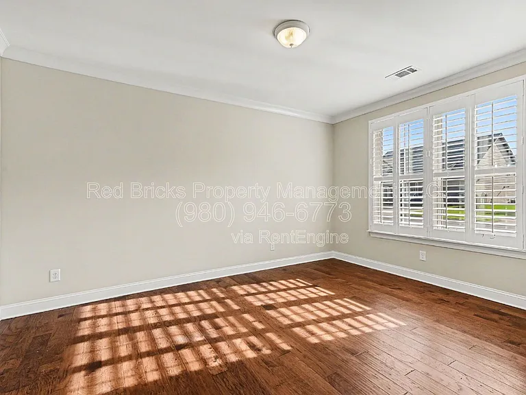 2259 Prairie Rd — Photo 9