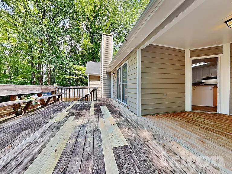 40 Fair Ridge Ct — Photo 21