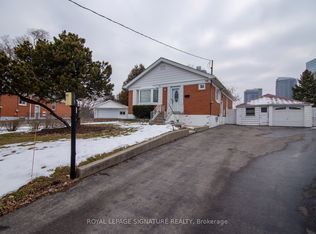116 Earlton Rd #BASEMENT, Toronto, ON M1T2R6