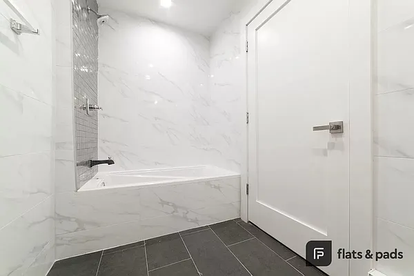 Rented by FLATS & PADS LLC | media 18