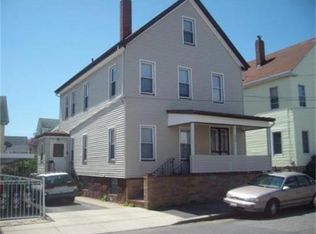 208 Grinnell St, New Bedford, MA 02740