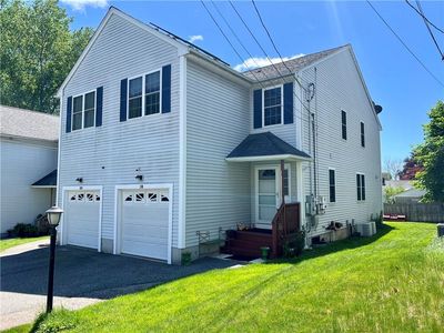 18 Lisi Ln, Providence, RI, 02904