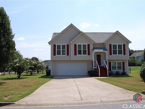 2nd image of 150 Arlington Lane