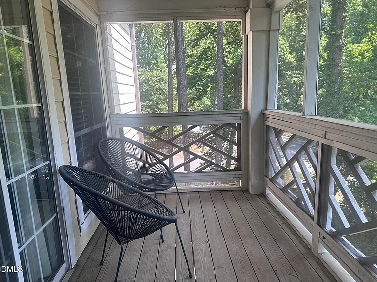 1010 Kingswood Dr #G — Photo 21
