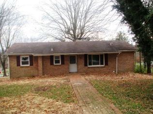 95 Pace Dr, Bristol, VA 24201