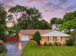 2404 Keyberry Ln, Bowie, MD 20715