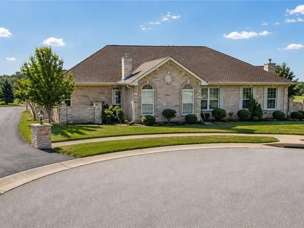 13959 Kenneth Ct, Leawood, KS 66224