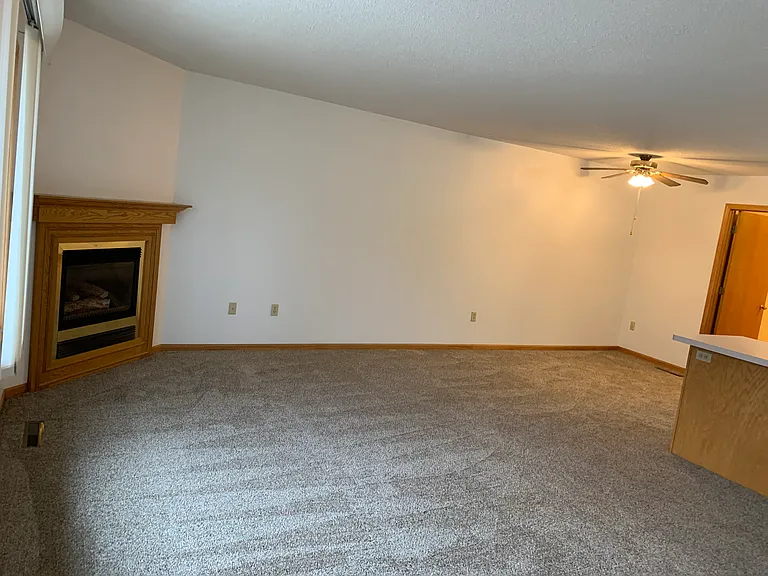 762 Hagman St — Photo 26