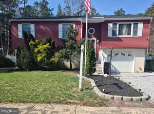 11 Fletcher Blvd, Sicklerville, NJ 08081