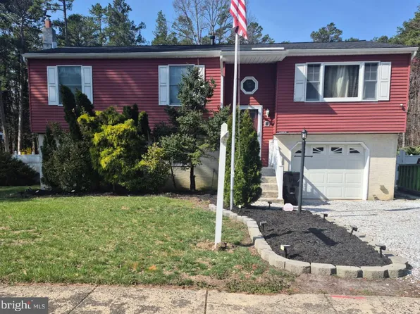 11 Fletcher Blvd, Sicklerville, NJ 08081