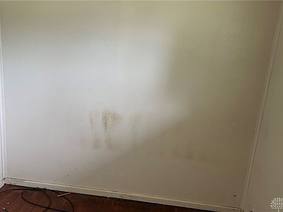 5th image of 4236 Otis Dr