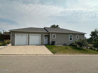 1008 Main Ave, Washburn, ND 58577