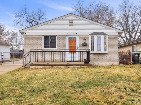 11724 Syracuse St, Taylor, MI 48180