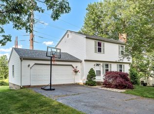 115 Ivy Dr, Southington, CT 06489