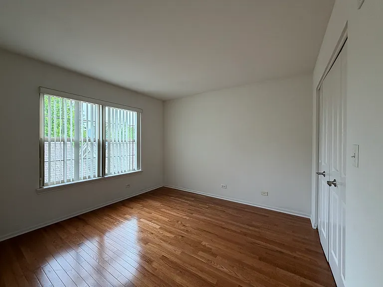 2573 Waterbury Ln — Photo 14
