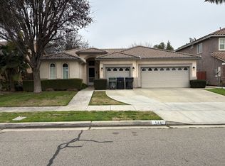 144 E Reese Ave, Visalia, CA 93277