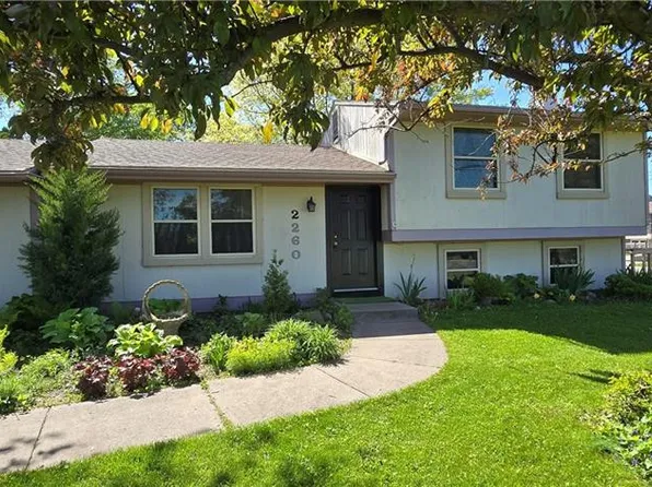 2260 Tracy Rd, Northwood, OH 43619