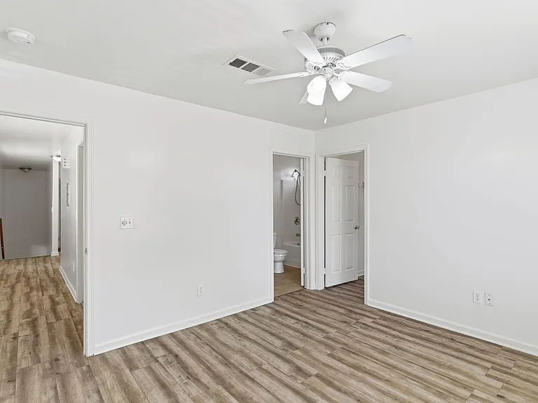 726 K St #A & B — Photo 10