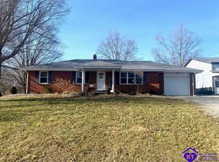 3046 W Saloma Rd, Campbellsville, KY 42718