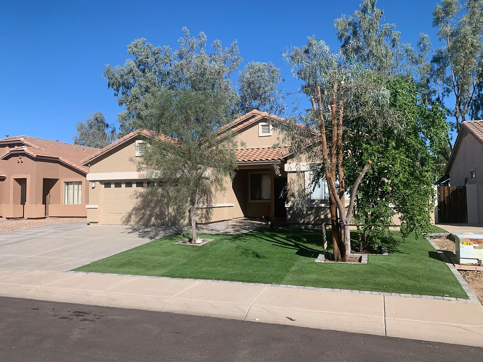 4 bed, 2069 sqft, $2,649 — Photo 1