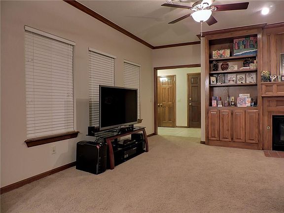 5th image of 11300 N Pennsylvania Ave APT 186