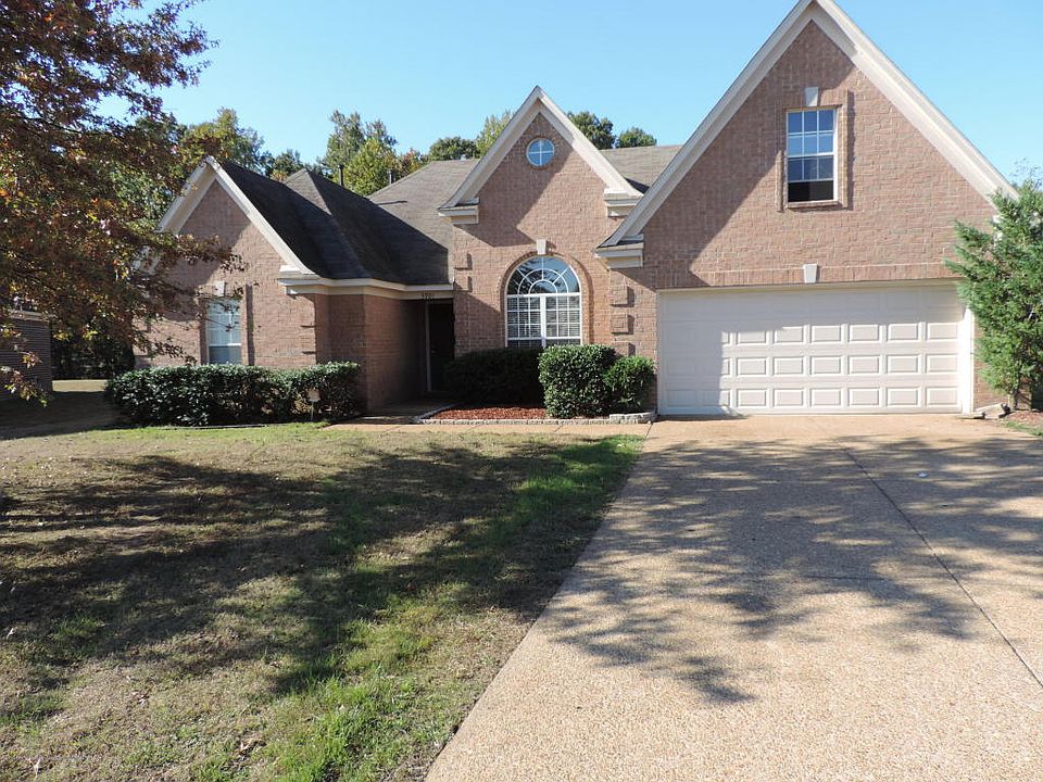 1st image of 5901 Cambridge Dr