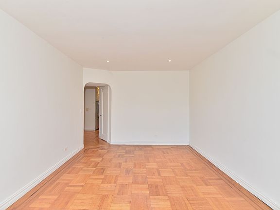 2nd image of 1 W 126th St APT 6H
