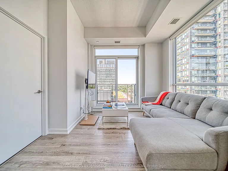 200 Sackville St #Penthouse 08 — Photo 13