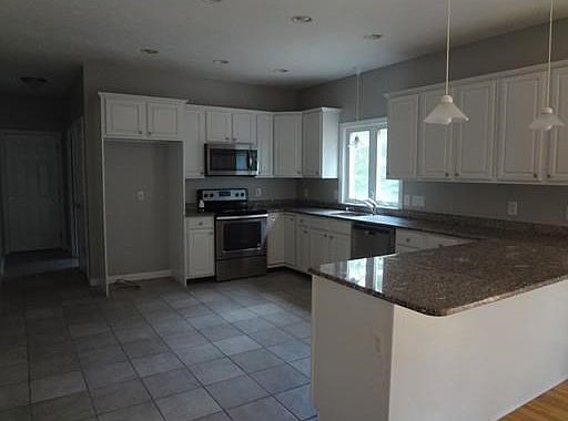 5th image of 34 Shoals Ave