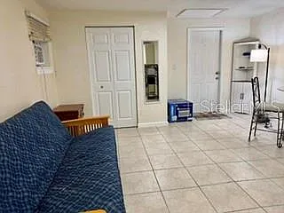 1 bed, 1.0 bath, 350 sqft, $795 — Photo 4