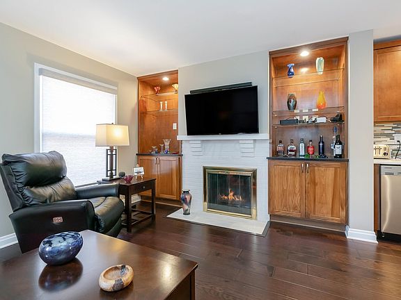 5th image of 610 S Grant Ave #4-A