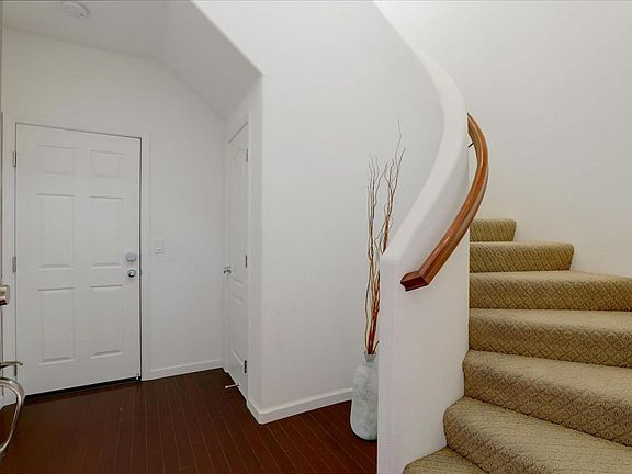 2nd image of 2150 Sunstruck Ct