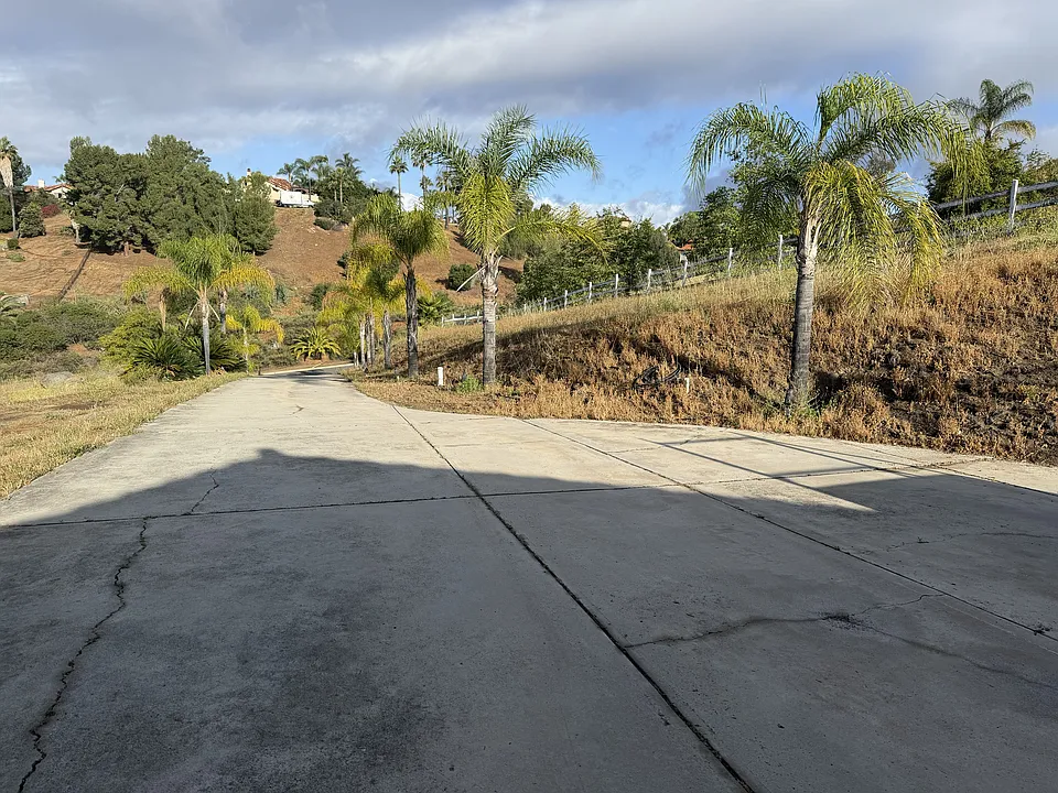 Tombstone Creek Rd