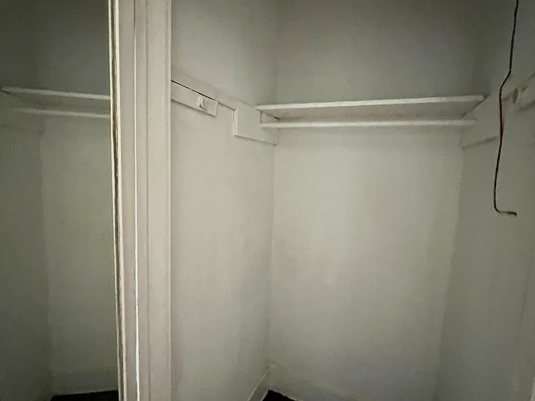 1202 Vine St #5 — Photo 10